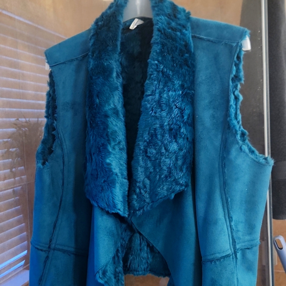 Faux fur vest